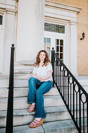 Senior-Garrett-218