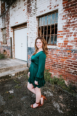 Senior-Garrett-441