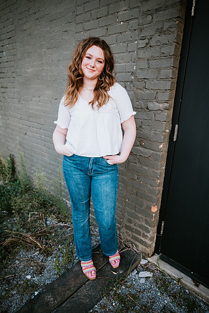 Senior-Garrett-455