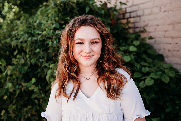 Senior-Garrett-10