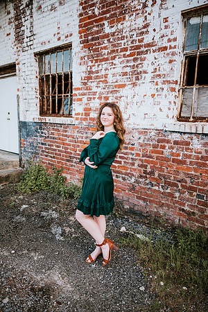 Senior-Garrett-409