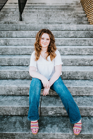 Senior-Garrett-169