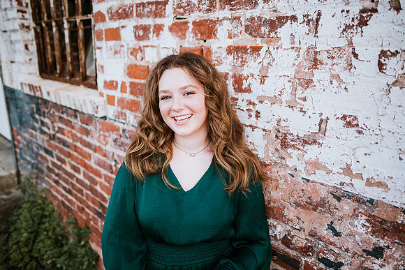 Senior-Garrett-431