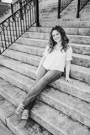 Senior-Garrett-208