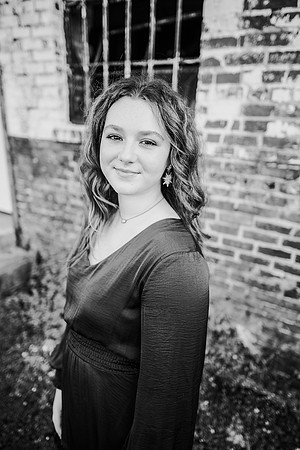 Senior-Garrett-448
