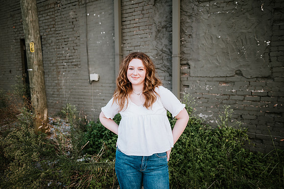 Senior-Garrett-485