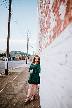 Senior-Garrett-382