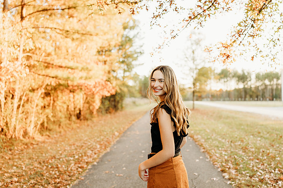 Senior-Bella-421