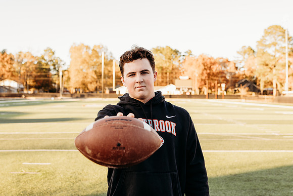 Senior-Luke Armstrong-576