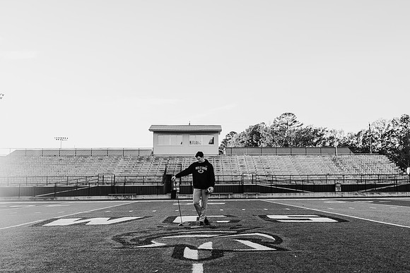 Senior-Luke Armstrong-658