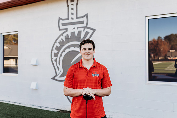 Senior-Luke Armstrong-391
