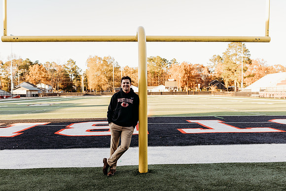 Senior-Luke Armstrong-555