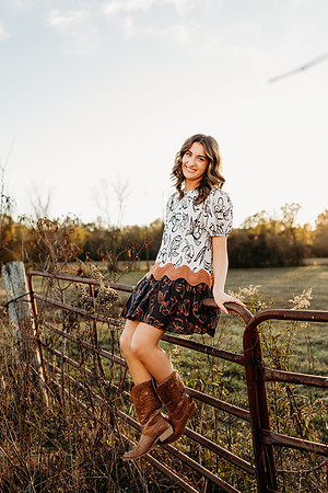 Senior-Riley-251