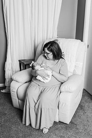 Newborn-Vera-102