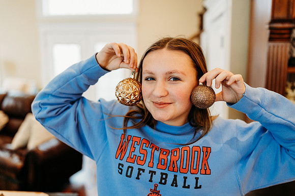 Brown Christmas 2024-40