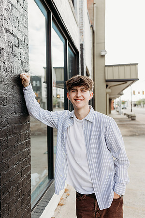 Roark Senior 2026-304