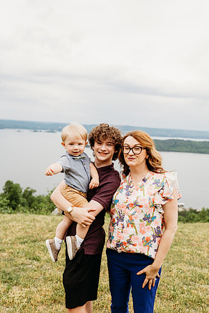 Harris Family 2026-742