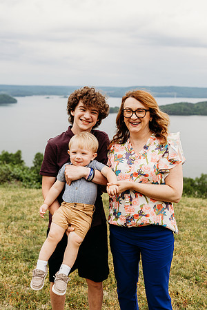 Harris Family 2026-917