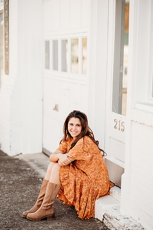 Senior-Edie-434
