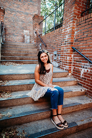 Senior-Edie-7