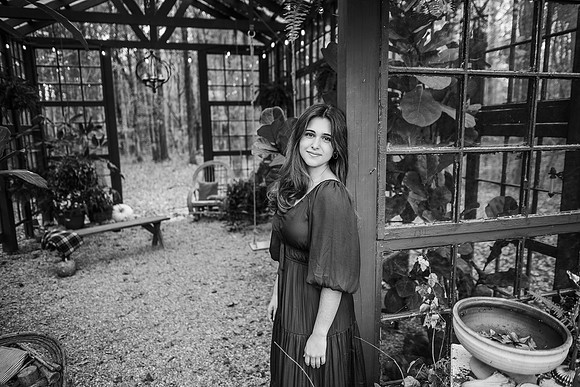 Senior-Edie-27