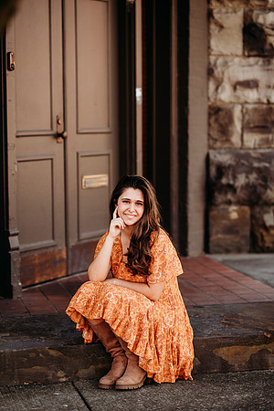 Senior-Edie-337