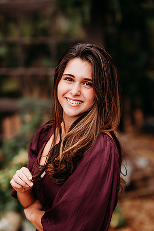 Senior-Edie-215
