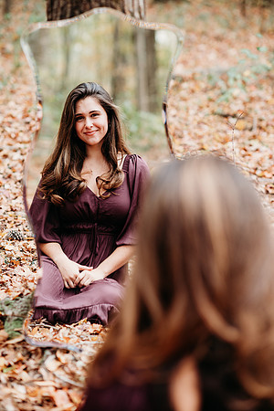 Senior-Edie-409