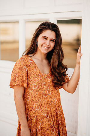 Senior-Edie-400-2