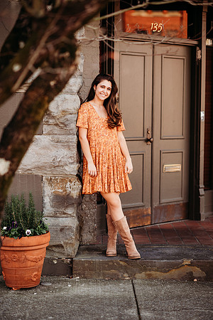 Senior-Edie-374
