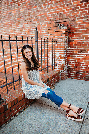 Senior-Edie-56