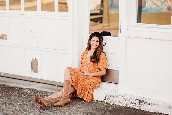 Senior-Edie-411