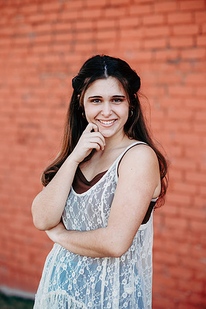 Senior-Edie-115