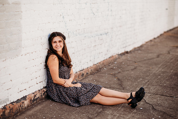Senior-Edie-165