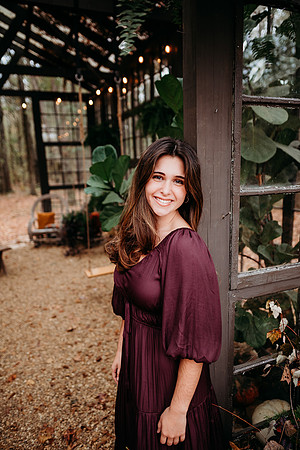 Senior-Edie-21