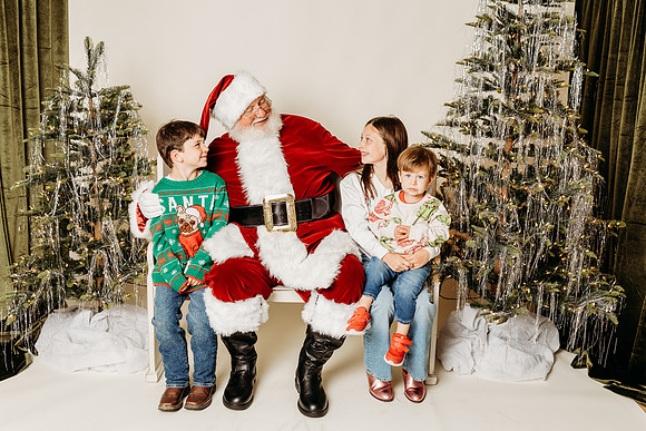 Studio Santa 2024-388