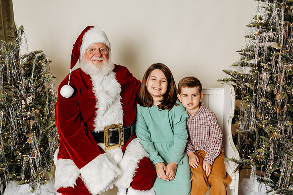 Studio Santa 2024-135