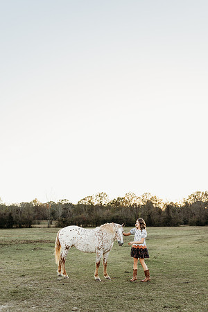 Senior-Riley-484