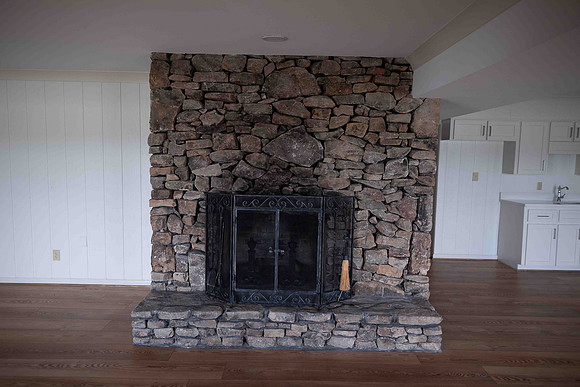 418 Riverton Dr-85