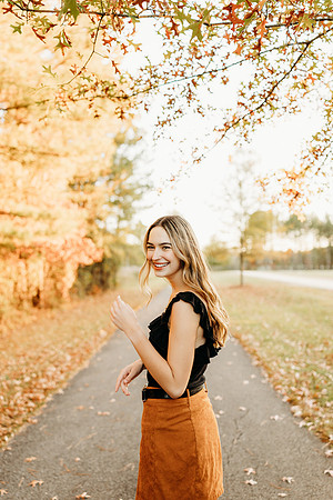 Senior-Bella-382