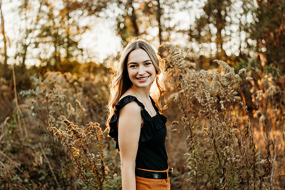 Senior-Bella-192