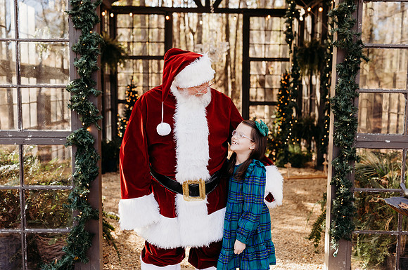 Santa Glass House 2024-Mullinax-68
