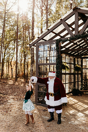 Santa Glass House 2024-Hollar-285
