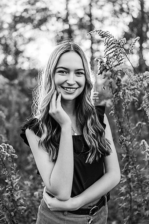 Senior-Bella-124
