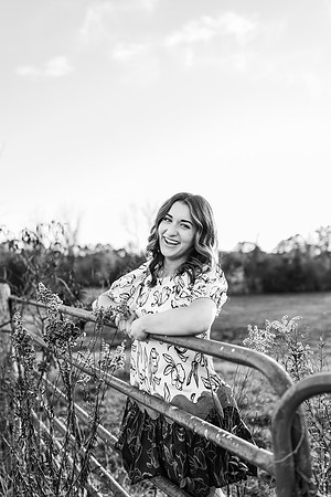 Senior-Riley-237-2