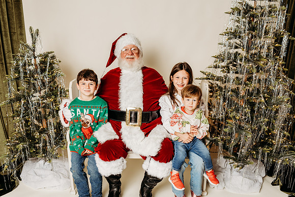 Studio Santa 2024-370