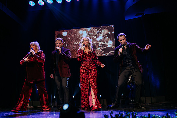 Brown Christmas Show 2024-417