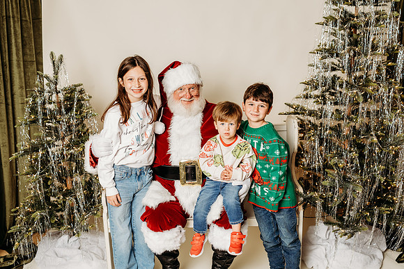 Studio Santa 2024-540
