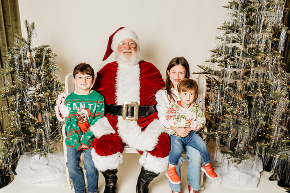 Studio Santa 2024-368