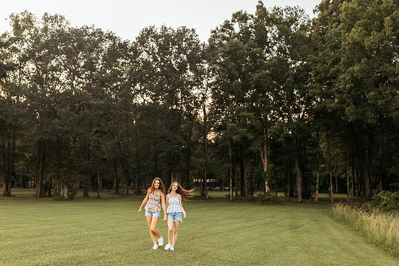 Sophia and Madison-1077